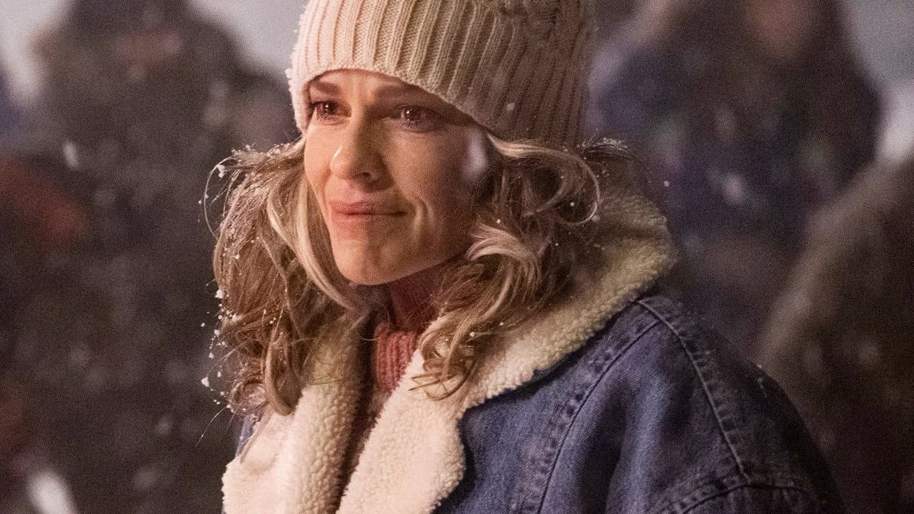Ordinary Angels still 6