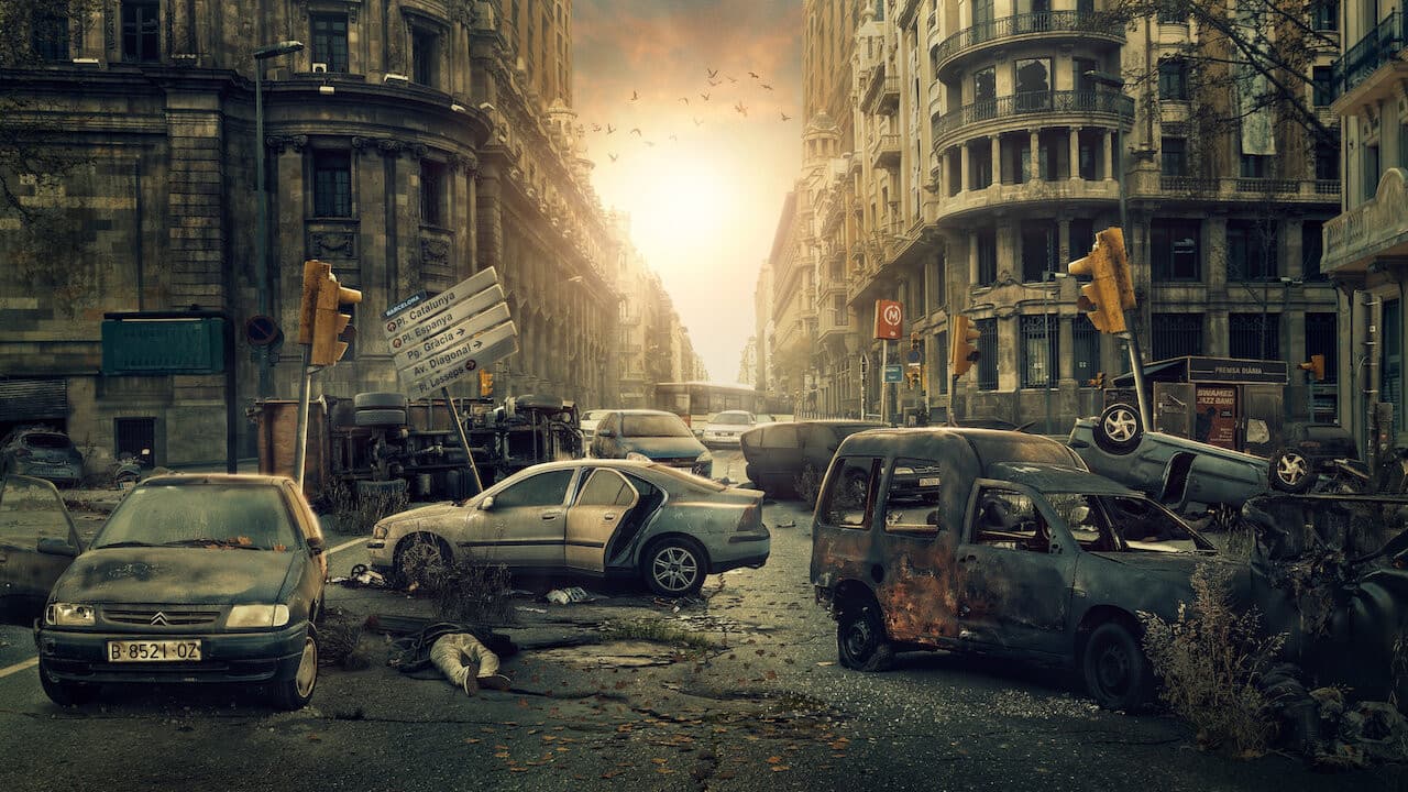 Bird Box Barcelona still 8