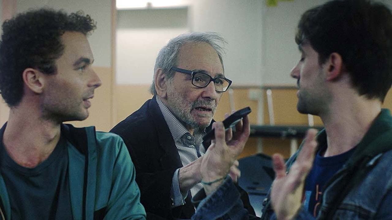 Paris 05:59 / Théo & Hugo still 3
