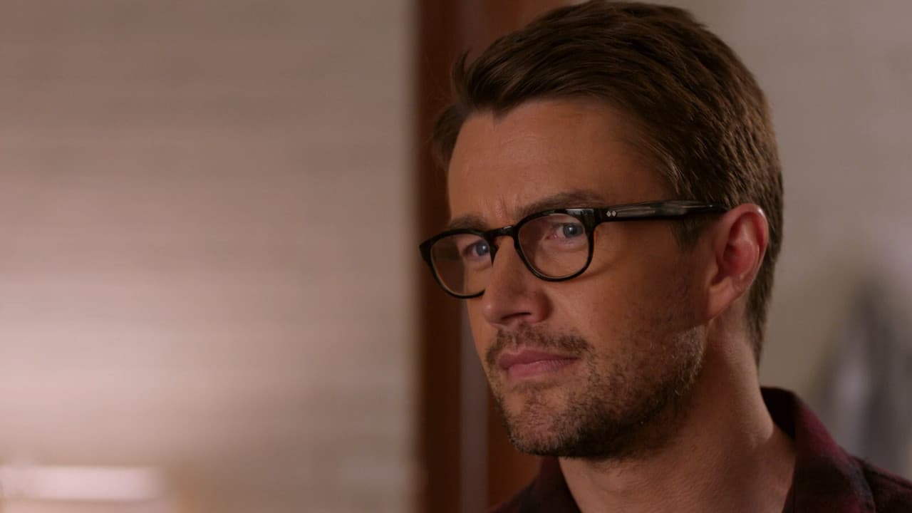 The Christmas Contract still 5