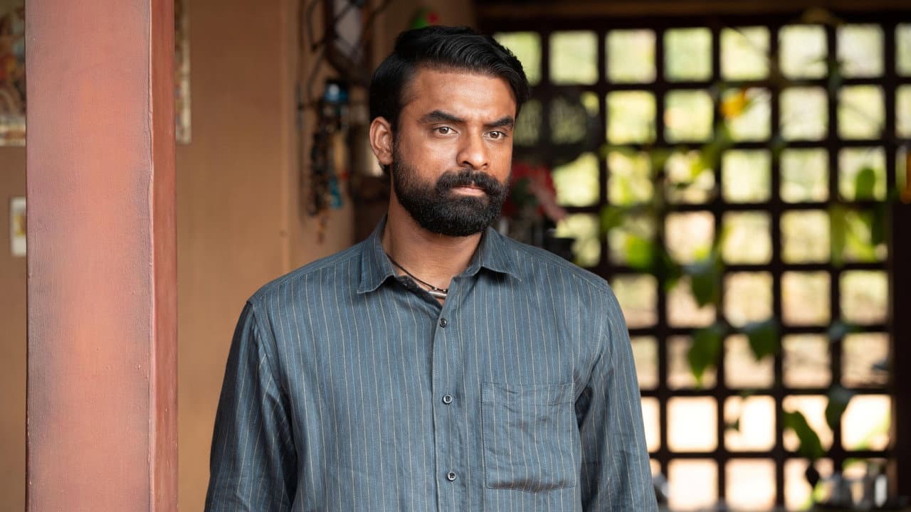 A.R.M - Ajayante Randam Moshanam still 5