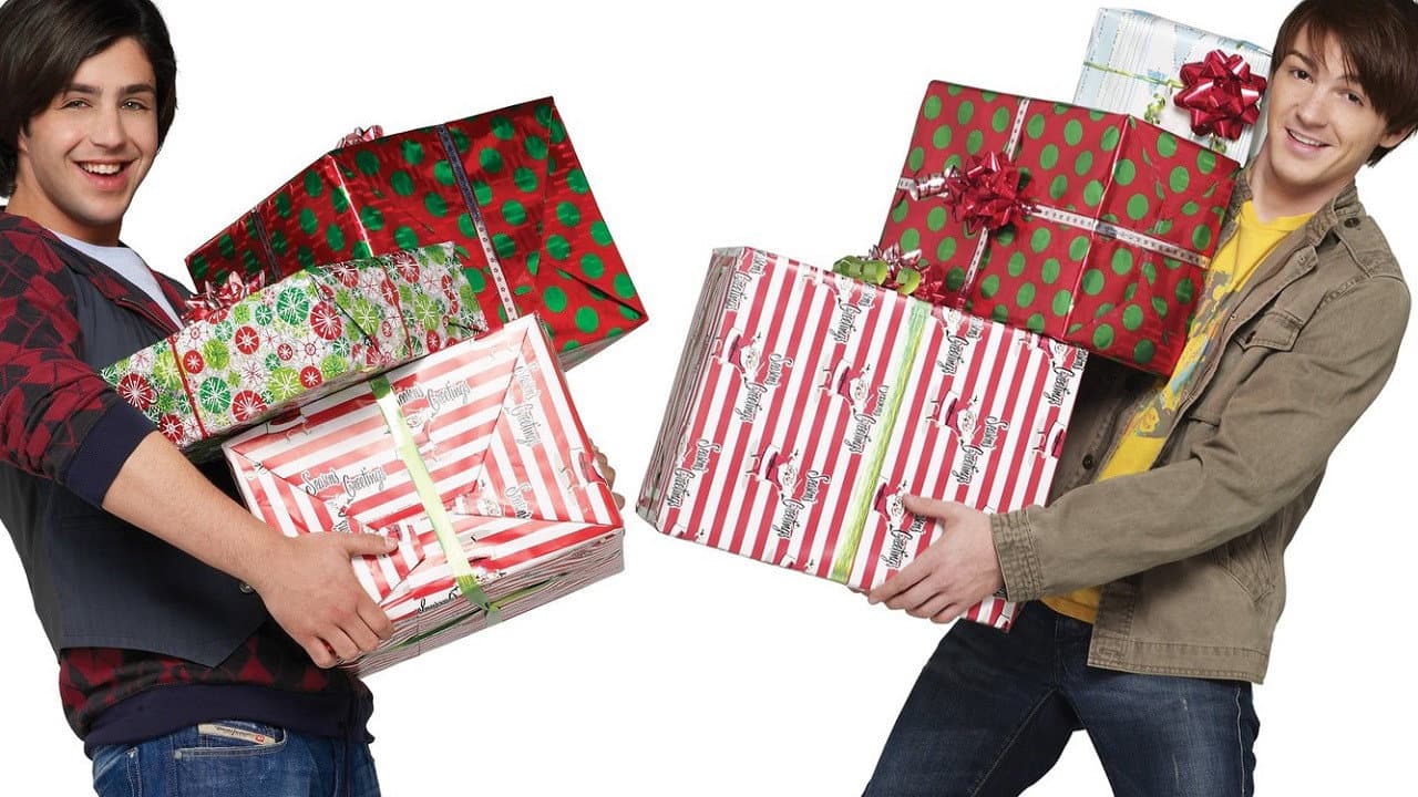 Merry Christmas, Drake & Josh still 3