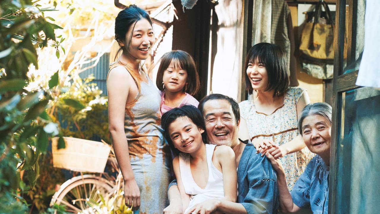 Shoplifters still 7