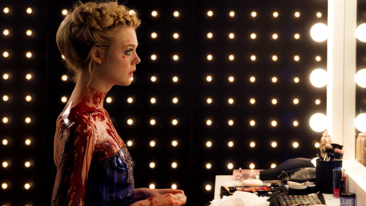 The Neon Demon still 1