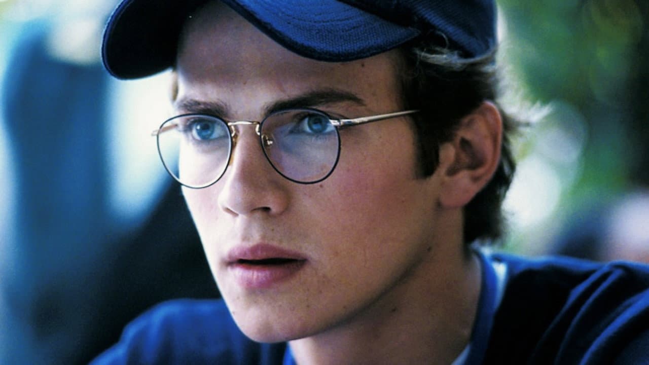 Shattered Glass still 6