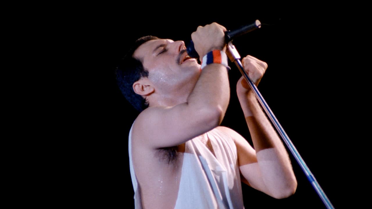 Queen: Live in Budapest still 3