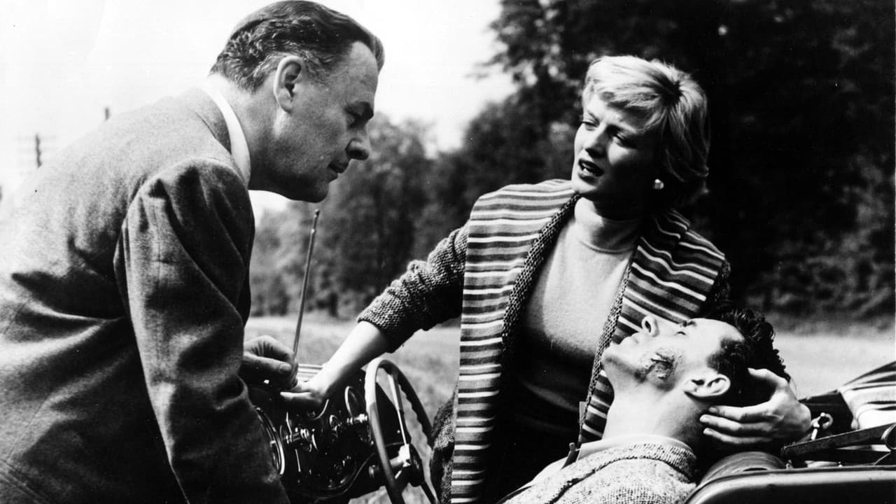 Quatermass 2 still 8