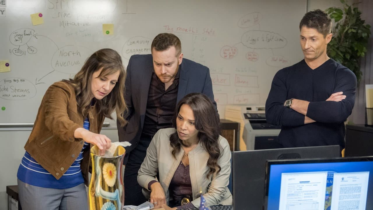 Hailey Dean Mysteries: Deadly Estate still 3