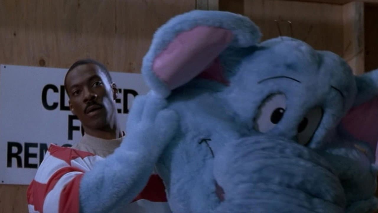 Beverly Hills Cop III still 6