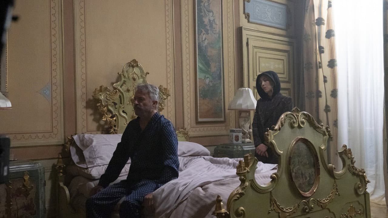 Assassin Club still 4