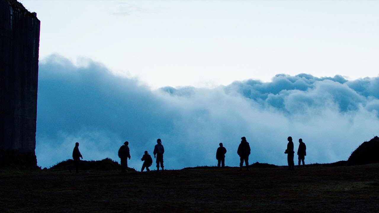 Monos still 8