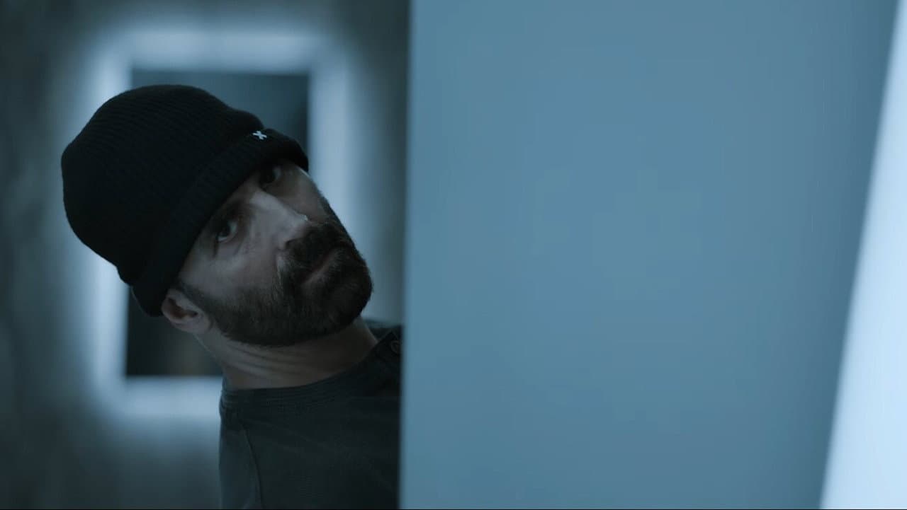 Haiwaan Review: Akshay vs Saif in Priyadarshan Thriller still 1