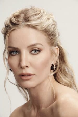 Annabelle Wallis on Unabomber, James Wan and Peaky