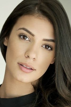 Lioness Star Laysla De Oliveira: Kicking A** Like a Pro
