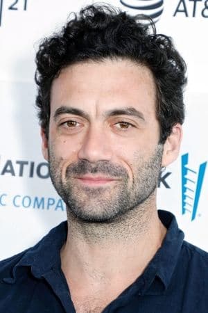 Morgan Spector to Lead Netflix's Robert Langdon Series