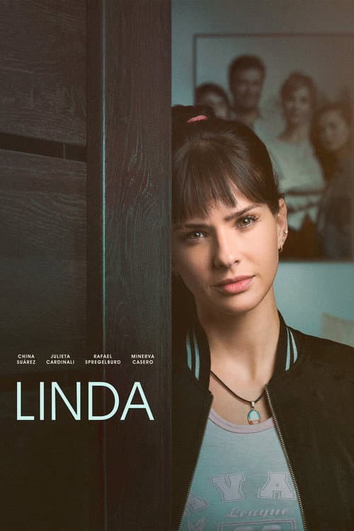 Linda still 6
