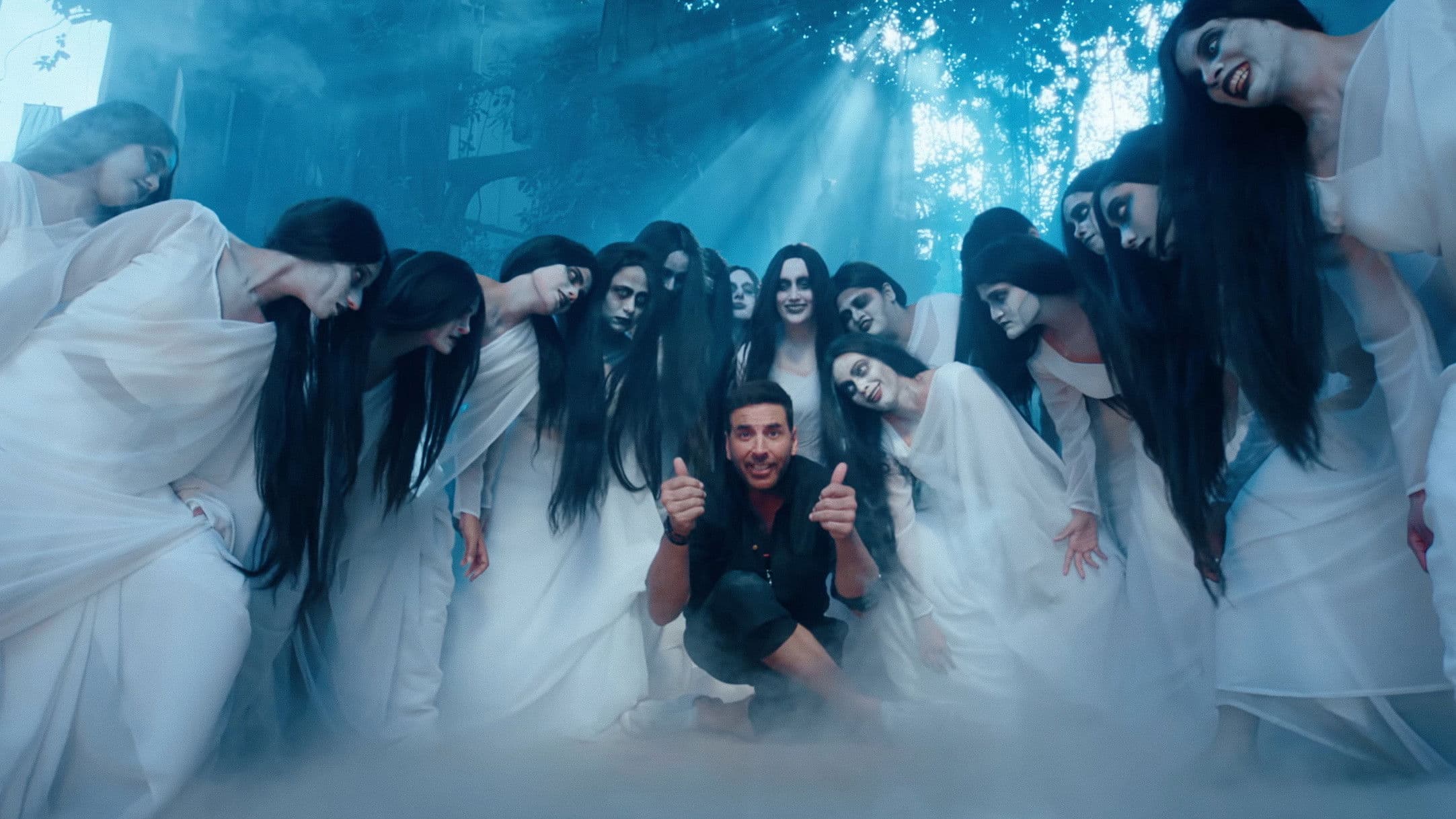 Bhooth Bangla Review: Akshay's Hilarious Spooky Return