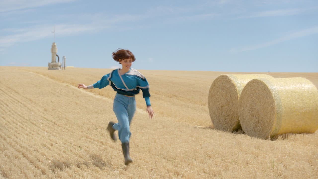 Klara and the Sun Review: Waititi's Tender Sci-Fi still 5