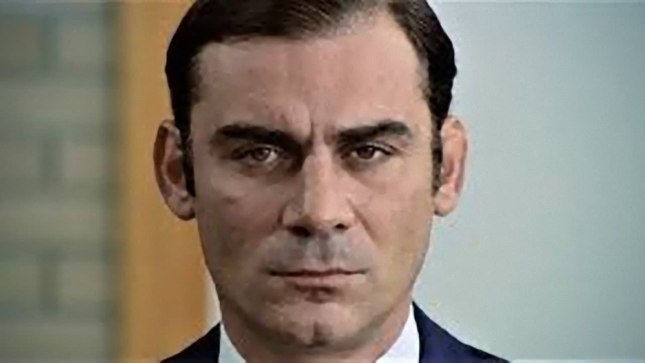 Investigation of a Citizen Above Suspicion still 4
