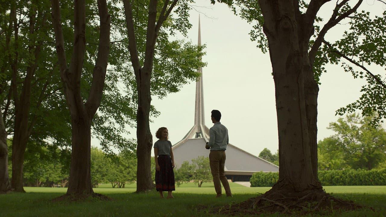 Columbus still 2
