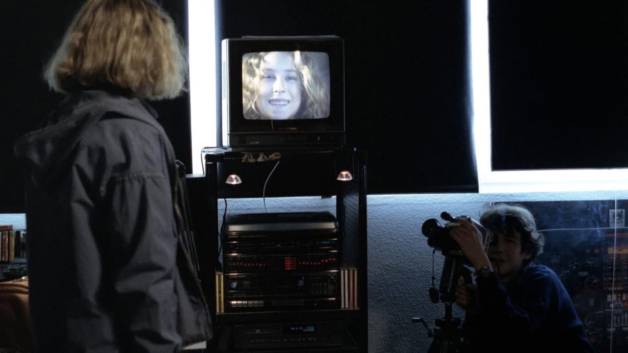 Benny's Video still 4