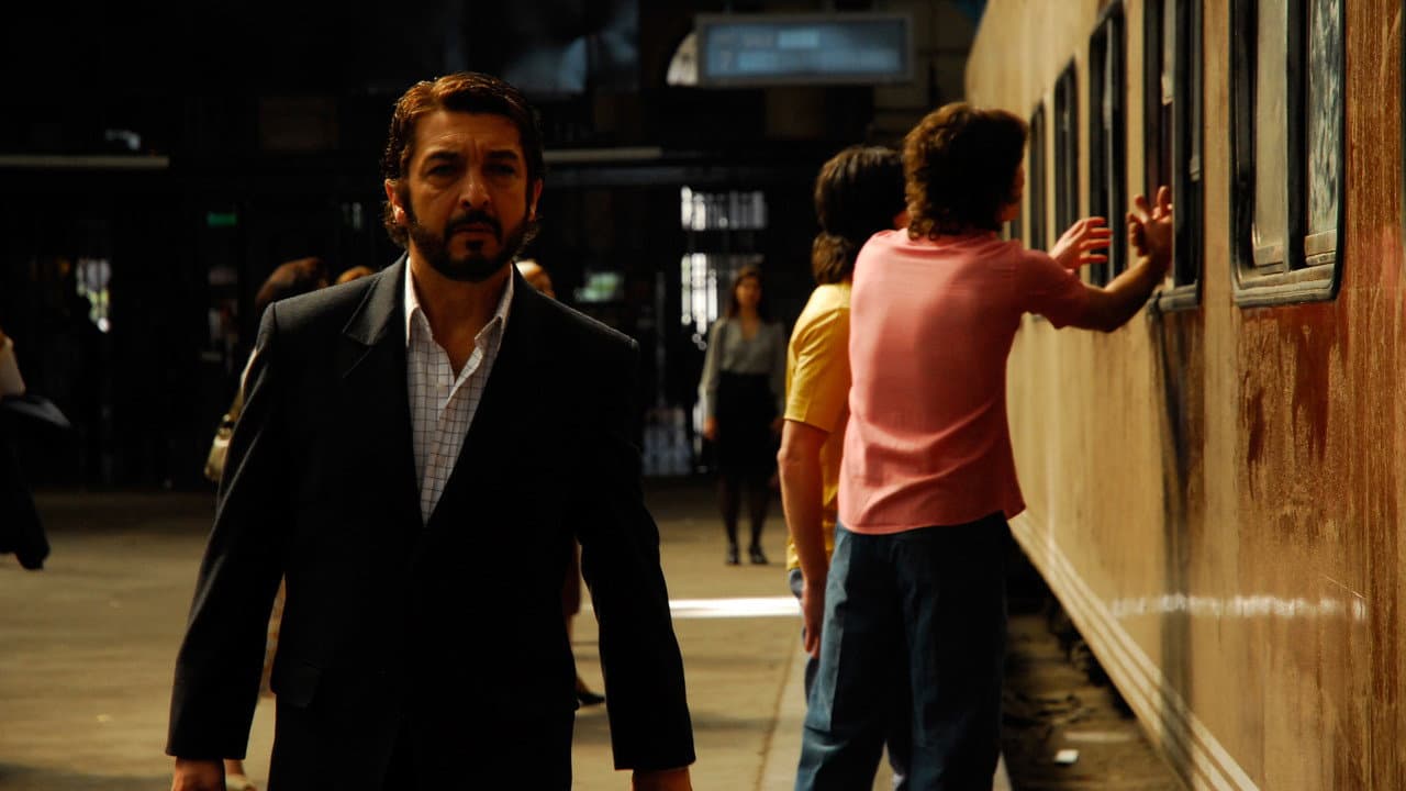 The Secret in Their Eyes still 8