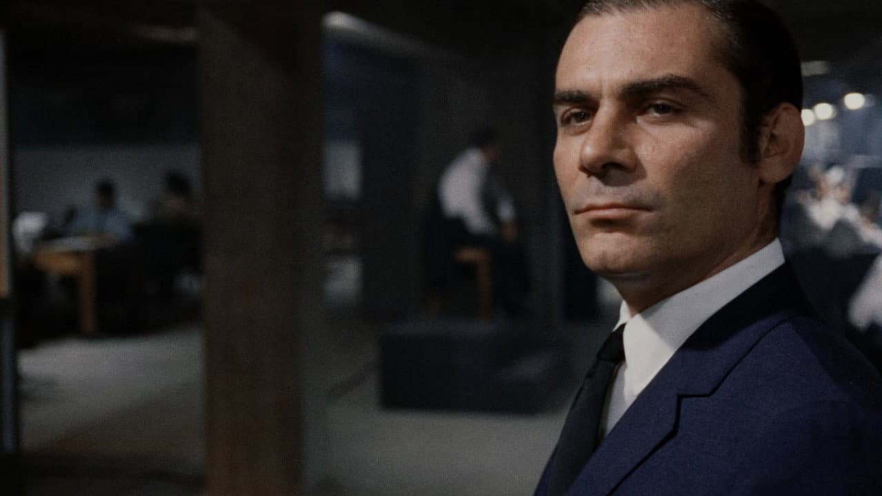 Investigation of a Citizen Above Suspicion still 5