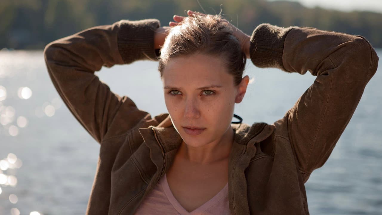 Martha Marcy May Marlene still 6