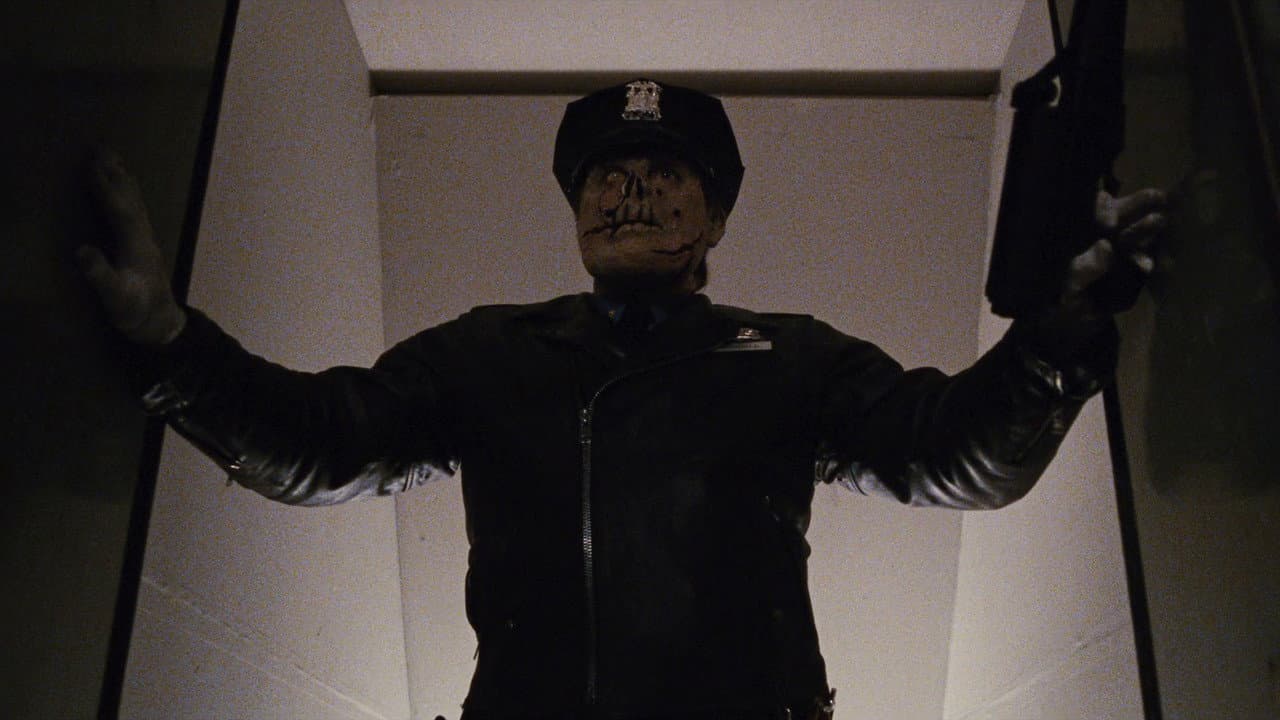 Maniac Cop 2 still 8
