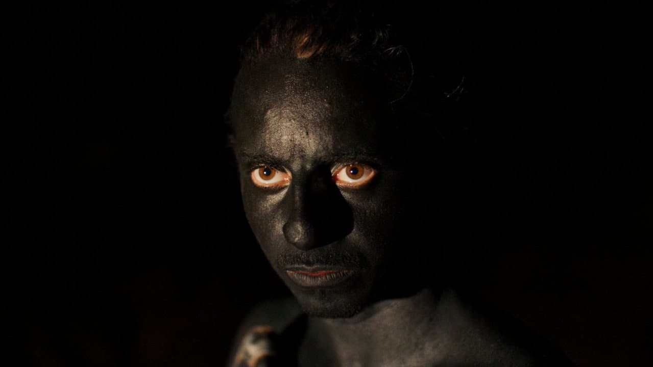Monos still 5