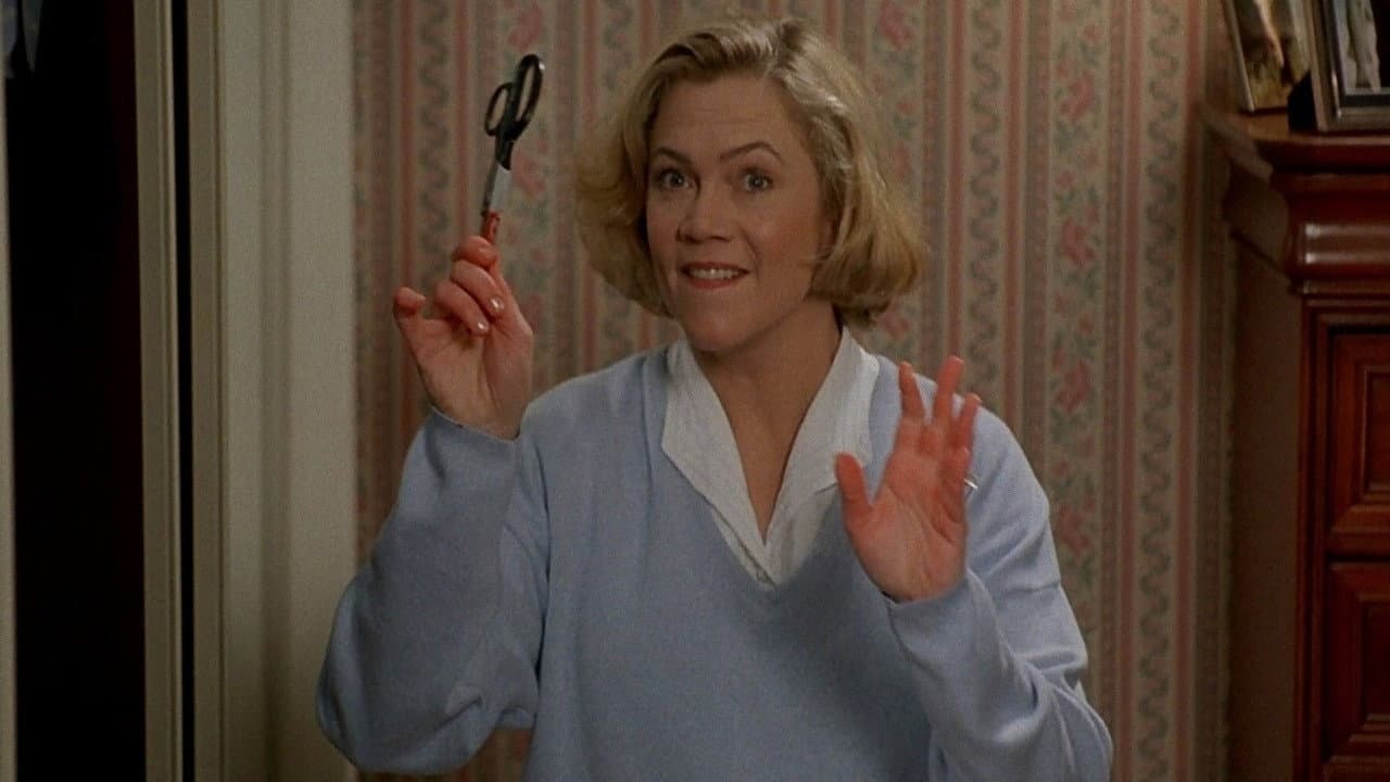 Serial Mom still 7