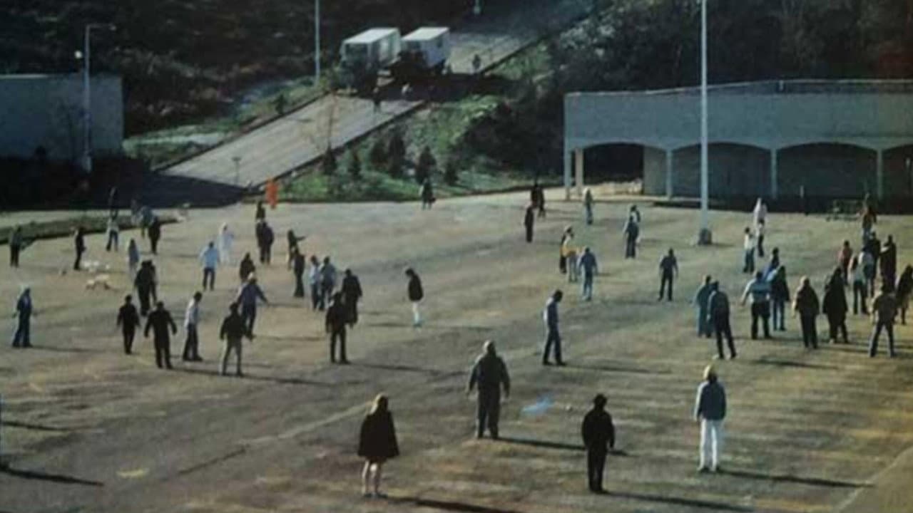 Dawn of the Dead still 5
