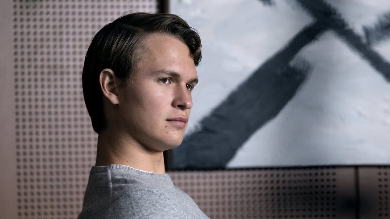 Jonathan still 4