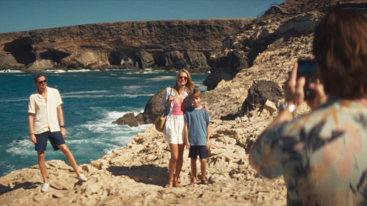 Islands still 4