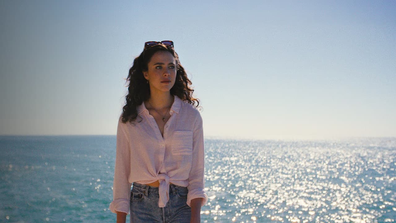 Love of Your Life Review: Qualley's Romance Falls Flat still 2