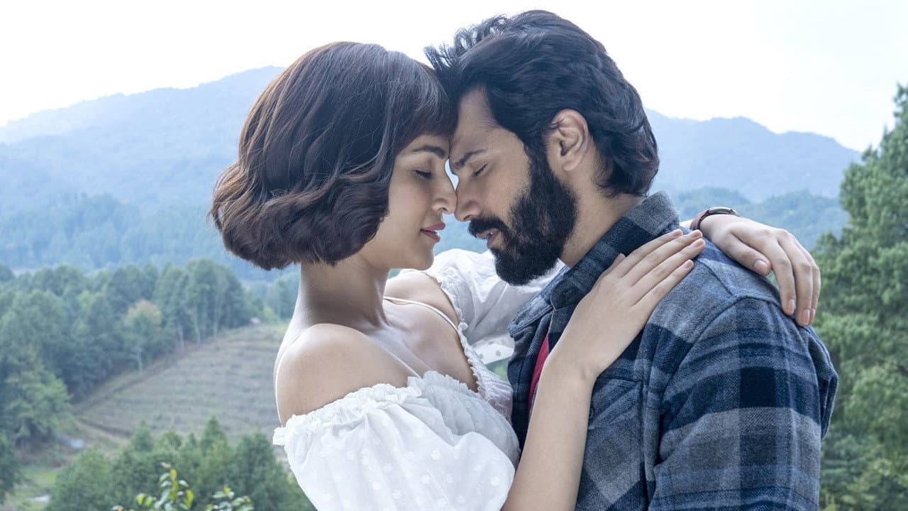 Bhediya still 6