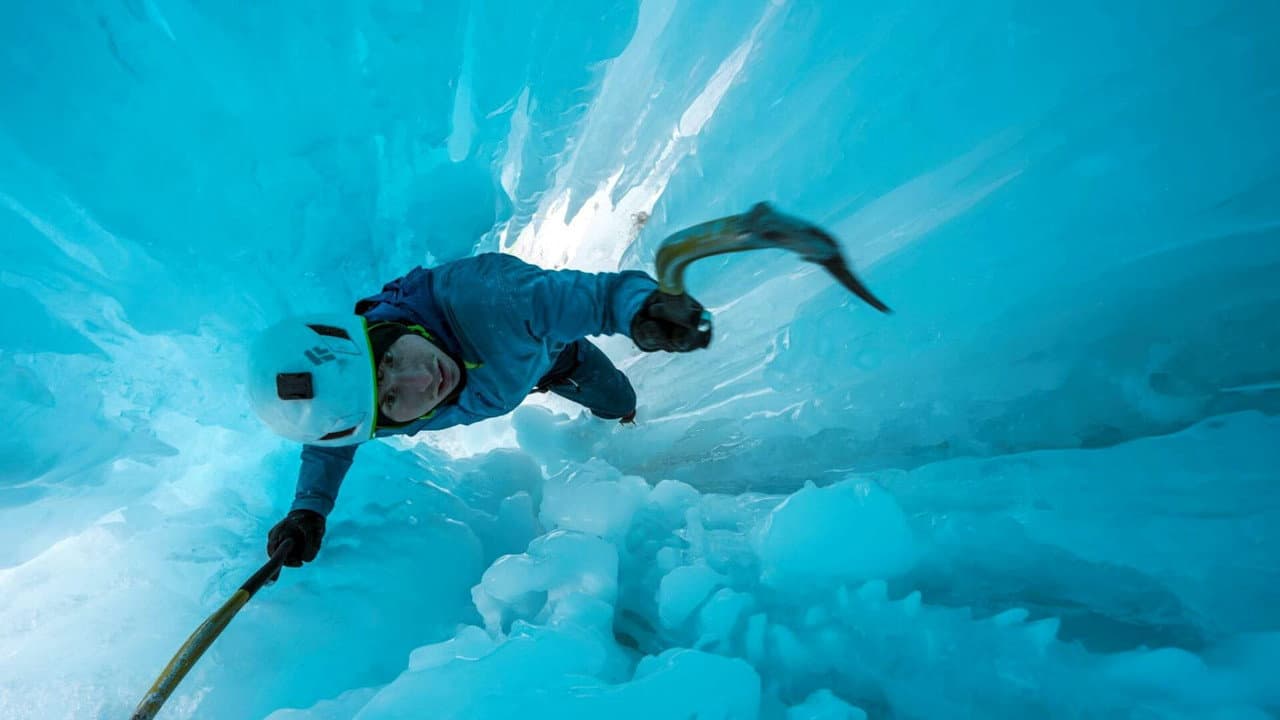 The Alpinist still 4