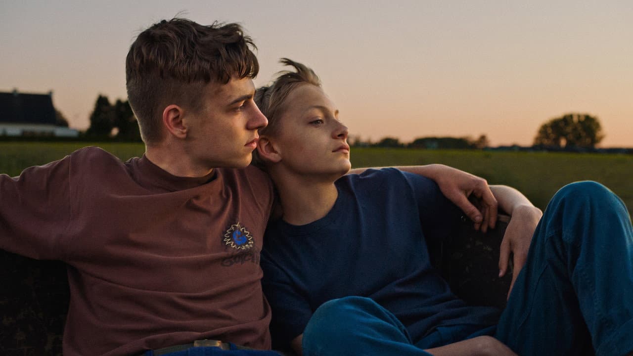Close still 4