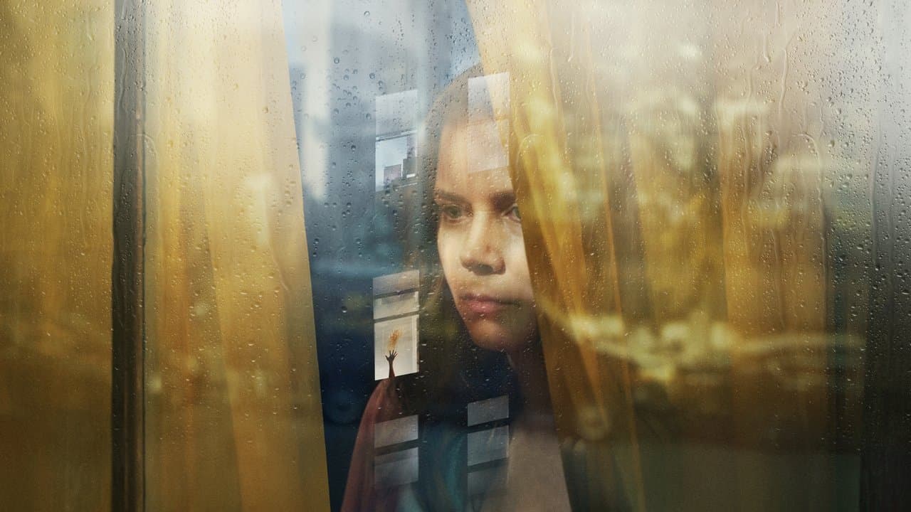 The Woman in the Window still 1