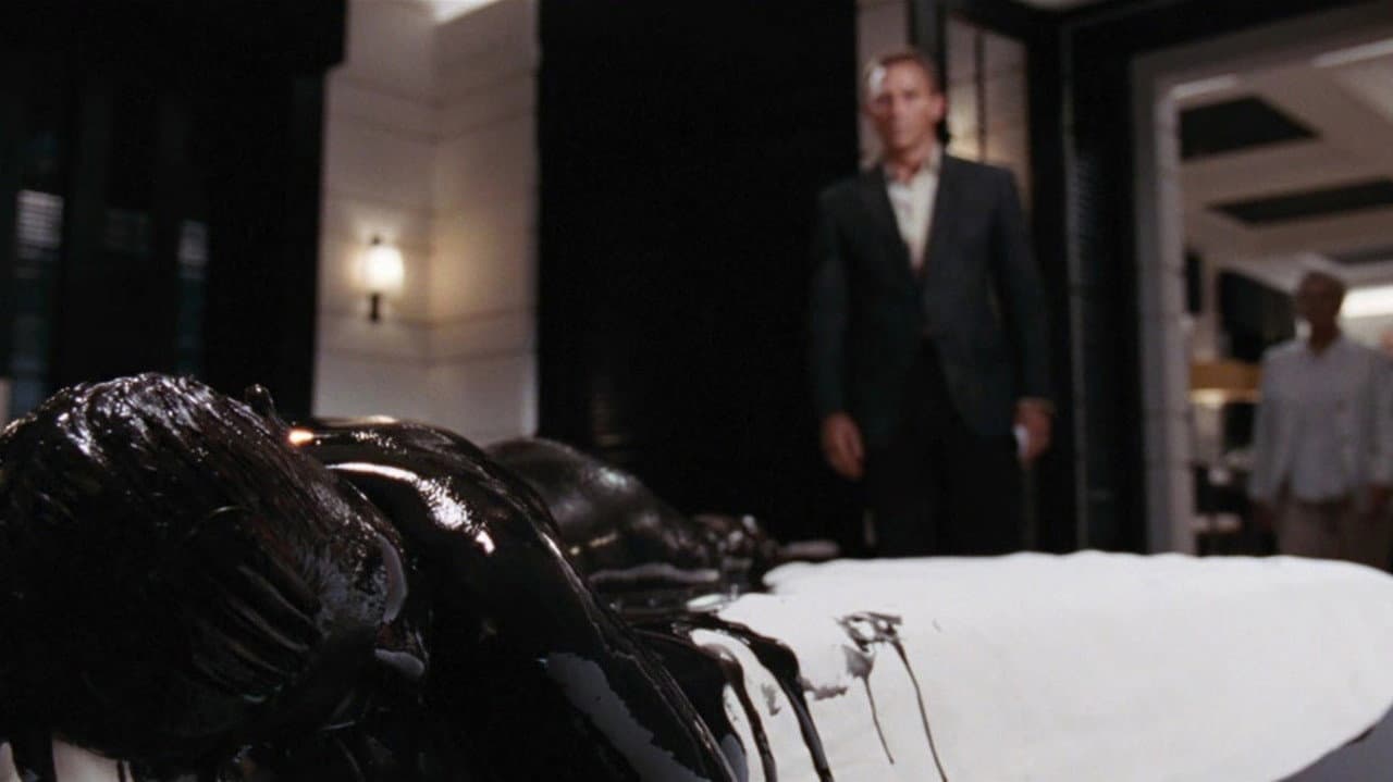 Quantum of Solace still 8