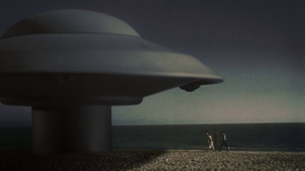 Earth vs. the Flying Saucers still 5