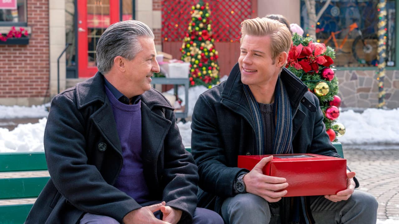 Marry Me at Christmas still 7
