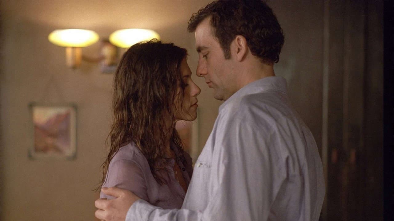 Derailed still 7