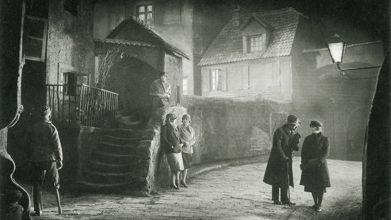 Joyless Street still 3