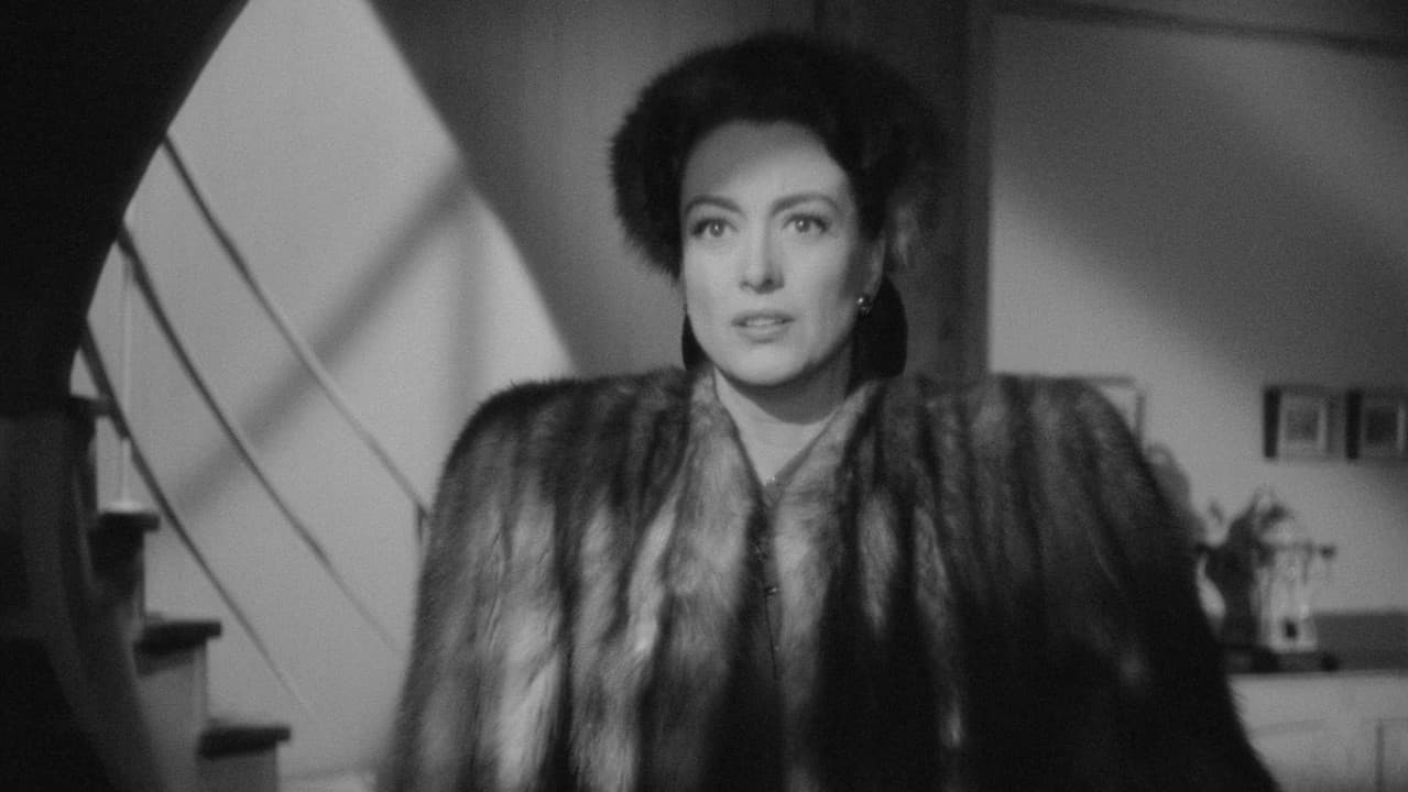 Mildred Pierce still 8