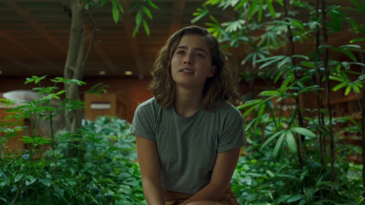 Columbus still 6