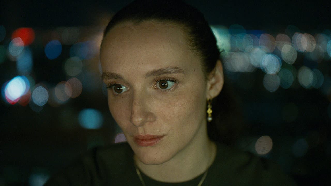Red Rooms still 5