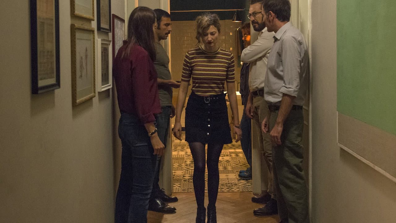 Perfect Strangers still 8