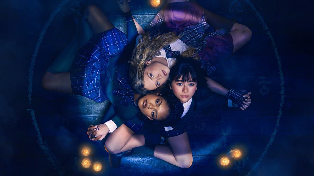 Coven Academy Review: Hulu's Witchy Drama Delivers still 5