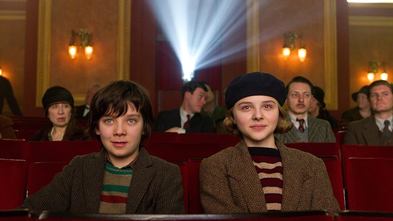 Hugo still 7